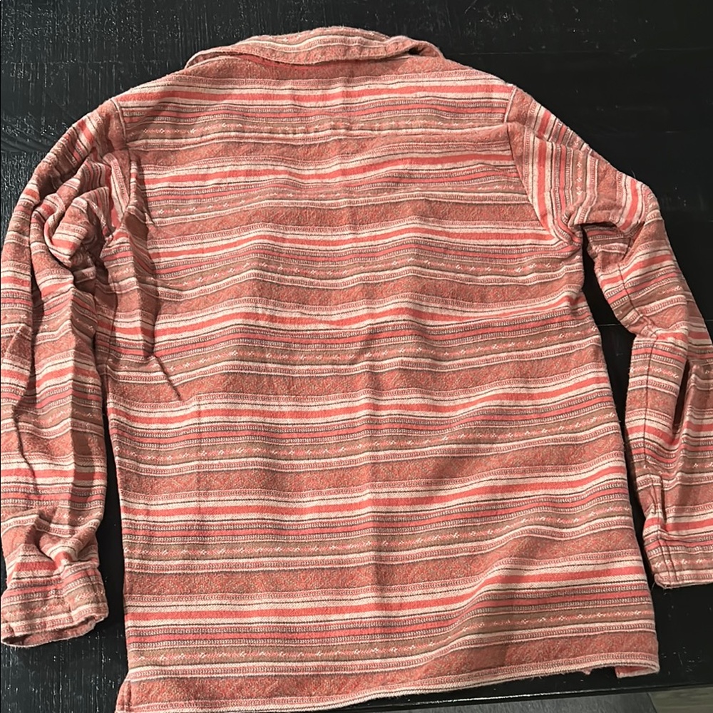Woolrich button up - Picture 3 of 3